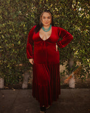 Load image into Gallery viewer, LAST CALL - Rhiannon Velvet Maxi Dress
